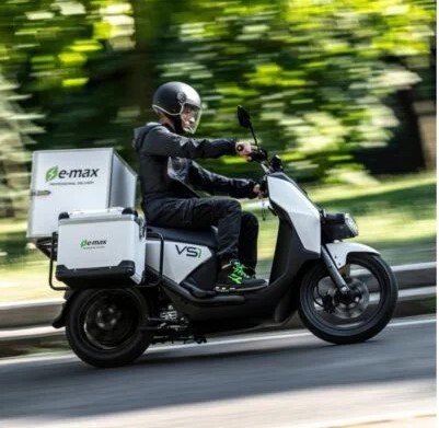 VS1 – Scooter Elettrico – VMOTO EMAX - immagine 7