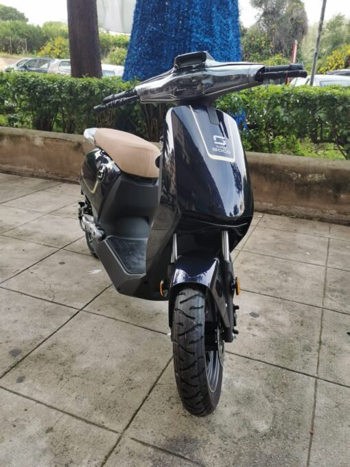 Vmoto CUx Scooter Elettrico L1 - immagine 6