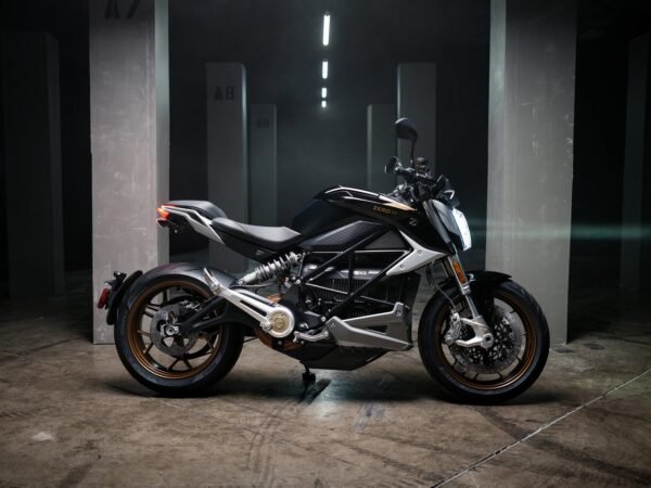 Zero Motorcycles SR - immagine 6