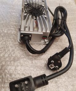 Alternative view of Caricabatteria Rapido VMOTO F01 CITI SUPERSOCO CPX 70,5V  8A